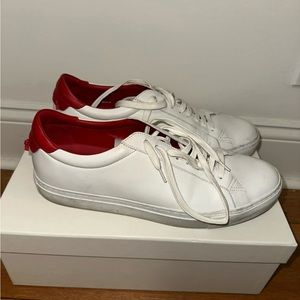 Men’s Givenchy sneakers 9.5US
